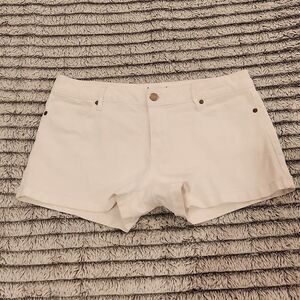 White Paige rolled, frayed hem jean shorts size 29.